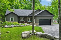30 Teds Lane, Trent Lakes, ON K0L 1J0