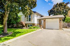 10 Crabapple Court, Brantford, ON N3R 5X9