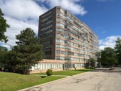 3227 King Street E 702, Kitchener, ON N2A 3Z9