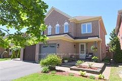 27 Harnesworth Crescent, Hamilton, ON L0R 2H6