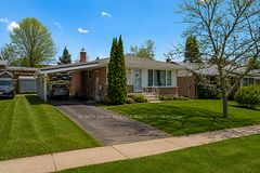 1096 Barnardo Avenue, Peterborough, ON K9H 5X2