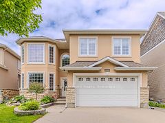 507 Kochar Drive, Mooneys Bay - Carleton Heights and Area, ON K2C 4G9