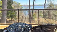 13 Tree Tops Lane 202, Huntsville, ON P1H 1B3