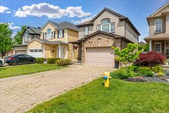 6828 Vallas Circle, London South, ON N6P 0B5