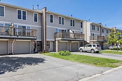 276 Dalehurst Drive C, Tanglewood - Grenfell Glen - Pineglen, ON K2G 4J5
