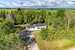 18115 Highway 17 Highway, Whitewater Region, ON K0J 1K0