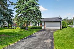 733 Stewart Boulevard, Brockville, ON K6V 5T4