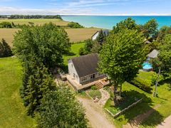 33943 Sunnyridge Road, Bluewater, ON N0M 1N0