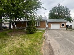 1065 County Rd 15 Street, Augusta, ON K6V 5T1