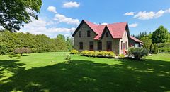 2090 Beach Road, North Grenville, ON K0G 1S0