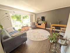 8B Forester Crescent, Bells Corners and South to Fallowfield, ON K2H 8X9