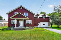 22006 Old Highway 2, South Glengarry, ON K0C 1E0