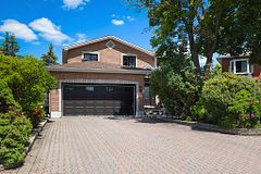 1560 Montcerf Court, Orleans - Convent Glen and Area, ON K1C 4Z4