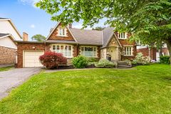 97 Glenridge Avenue, St. Catharines, ON L2R 4X4