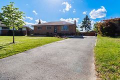 117 Goldwick Crescent, London East, ON N5V 2K9