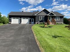 165 Bristow Drive, Montague, ON K7A 5B8