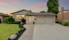 127 Strathcona Crescent, Kitchener, ON N2B 2W8