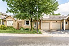 94 Greentrail Drive, Hamilton, ON L0R 1W0