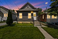 42 Mccormick Street, Welland, ON L3C 4L9