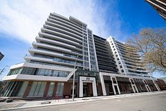 212 King William Street 823, Hamilton, ON L8R 3N9