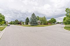 89 Parkview Drive, Thames Centre, ON N0L 1G2