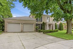 19 Verdun Court, Hamilton, ON L9C 5W9