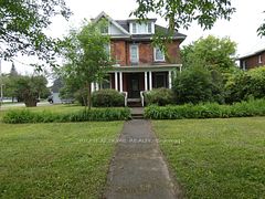 142 Holditch Street, West Nipissing, ON P2B 1S5