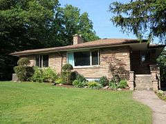 44 Brodick Street, Hamilton, ON L8S 3E4