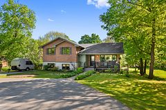 864 Centre Street, McNab/Braeside, ON K0A 1G0