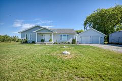 11716 LAKESHORE Road, Wainfleet, ON L0S 1V0