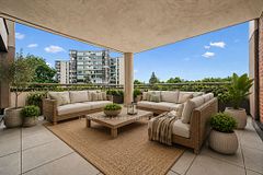 22 Marilyn Drive 201, Guelph, ON N1H 7T1