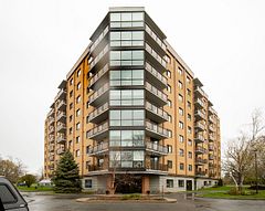 120 Barrett Court 305, Kingston, ON K7L 5H6