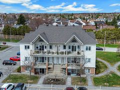 137 Harthill Way N L, Barrhaven, ON K2J 5V1