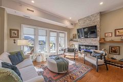 200 Oasis Lane 112, Thunder Bay, ON P7B 0C2