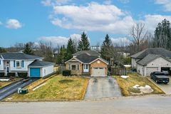 61 Albery Court, Meaford, ON N4L 1J8