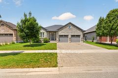 6 Caverhill Crescent, Middlesex Centre, ON N0L 1R0