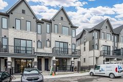 160 Densmore Road 902, Cobourg, ON K9A 0X8