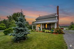 731 B County Rd 9, Greater Napanee, ON K7R 3K8