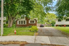 108 Fassett Court, Hamilton, ON L9G 4E7