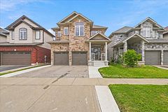 921 Eden Oak Court, Kitchener, ON N2A 0H4