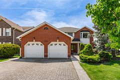111 Hume Drive, Cambridge, ON N1T 1N3