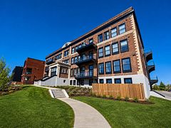 96 High Street N 1324, Thunder Bay, ON P7A 5R3