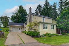 5421 King Street, Perth East, ON N0B 2T0