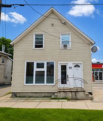 47 Main Street E, Smiths Falls, ON K7A 1A5