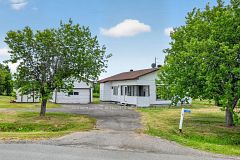3156 Old Highway 17 Road, Clarence-Rockland, ON K4K 1W3