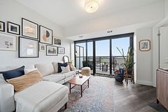 332 Gosling Gardens 202, Guelph, ON N1L 0P8