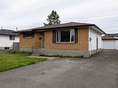 334 Lambton Cres, Thunder Bay, ON P7C 5L8