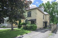 25 Locust Street, St. Thomas, ON N5R 2C2