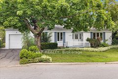 2697 Ulster Crescent, Billings Bridge - Riverside Park and Area, ON K1V 8J5