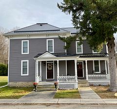 2 John Street, Rideau Lakes, ON K0E 1G0